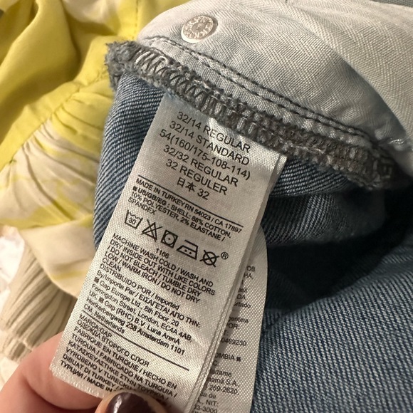 GAP Women's Maternity True Waistband Full Panel Cheeky Straight Jeans - Picture 3 of 6